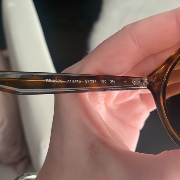 Ray Ban Round Brow Bar Sunglasses - Picture 10 of 11